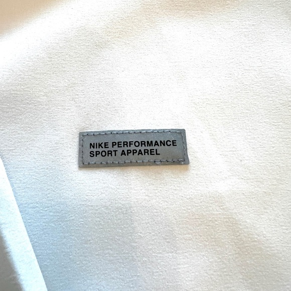 Nike Repel Hooded zip-up jacket| Sold out at Nike and most big retailers (XL) - Picture 6 of 17